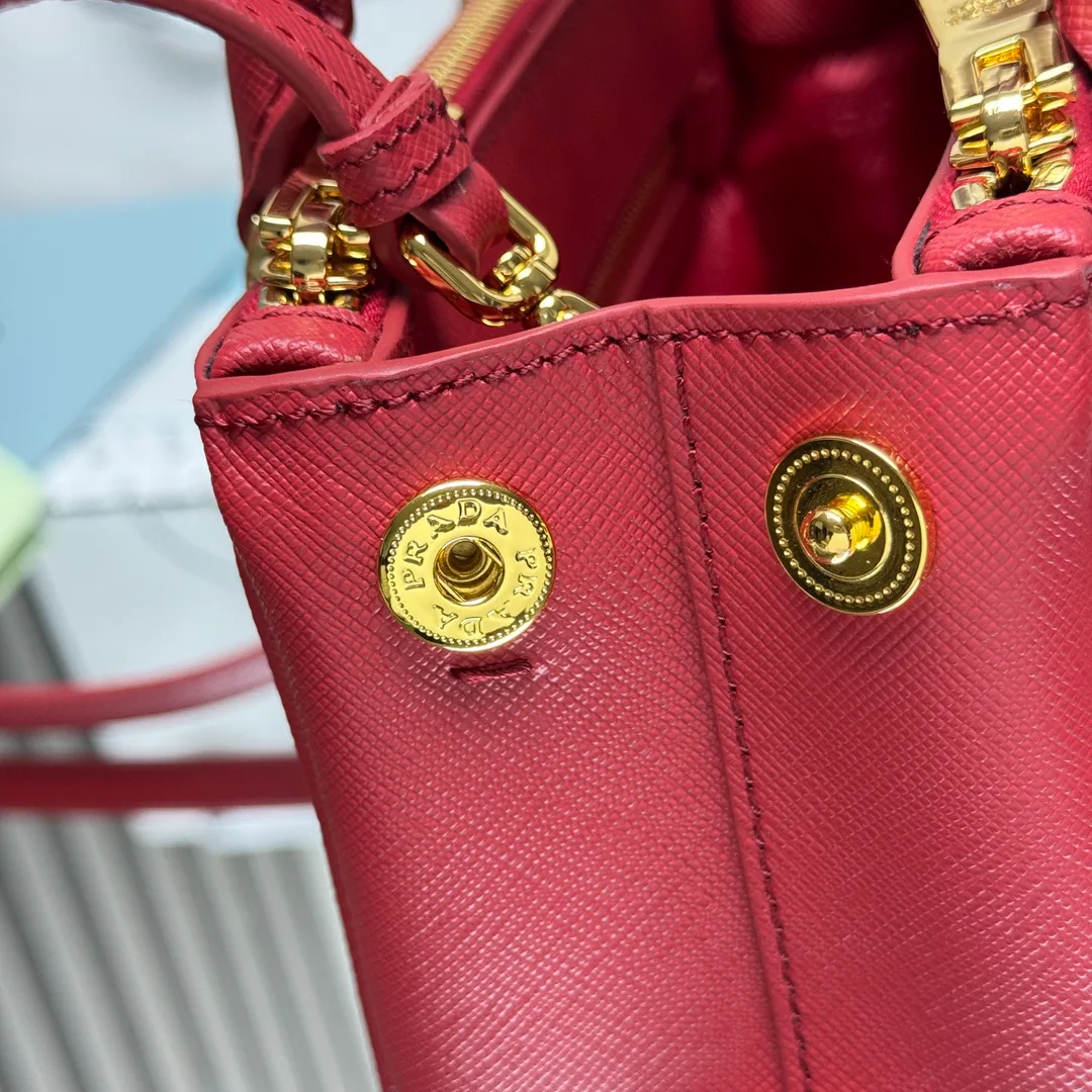 Классические Сумки Женские Prada 1763161