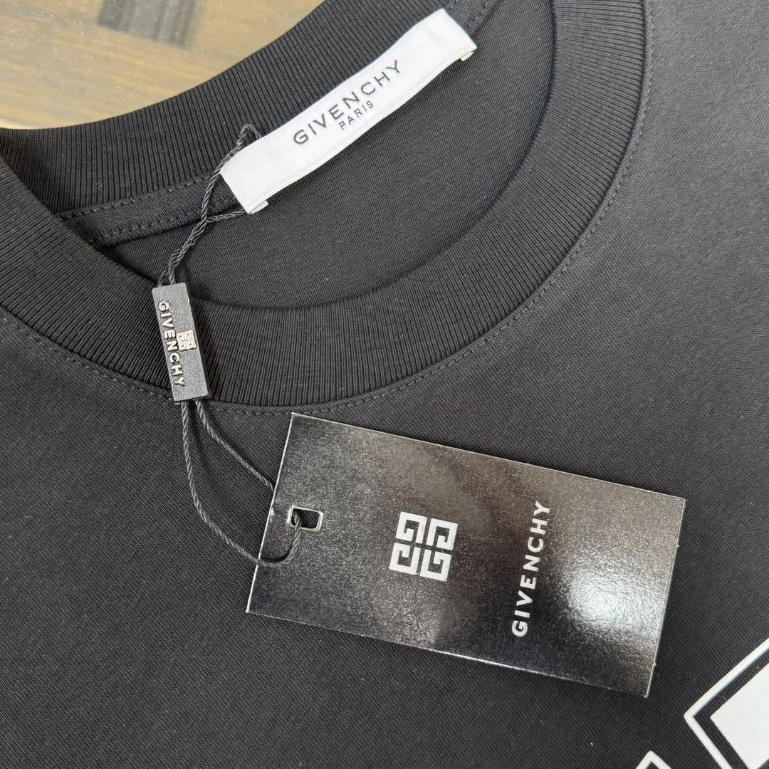 Футболки Женские Givenchy 10620090