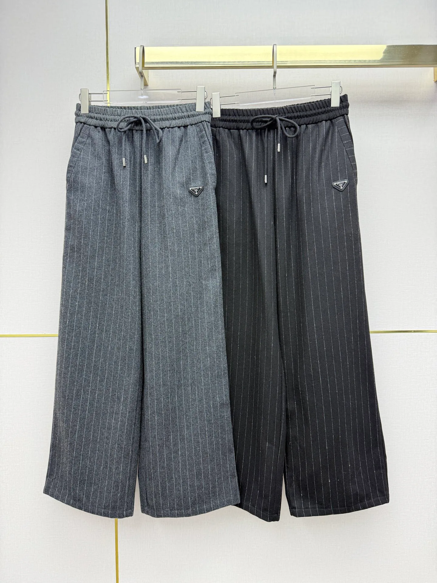 Брюки Женские Prada 19294207