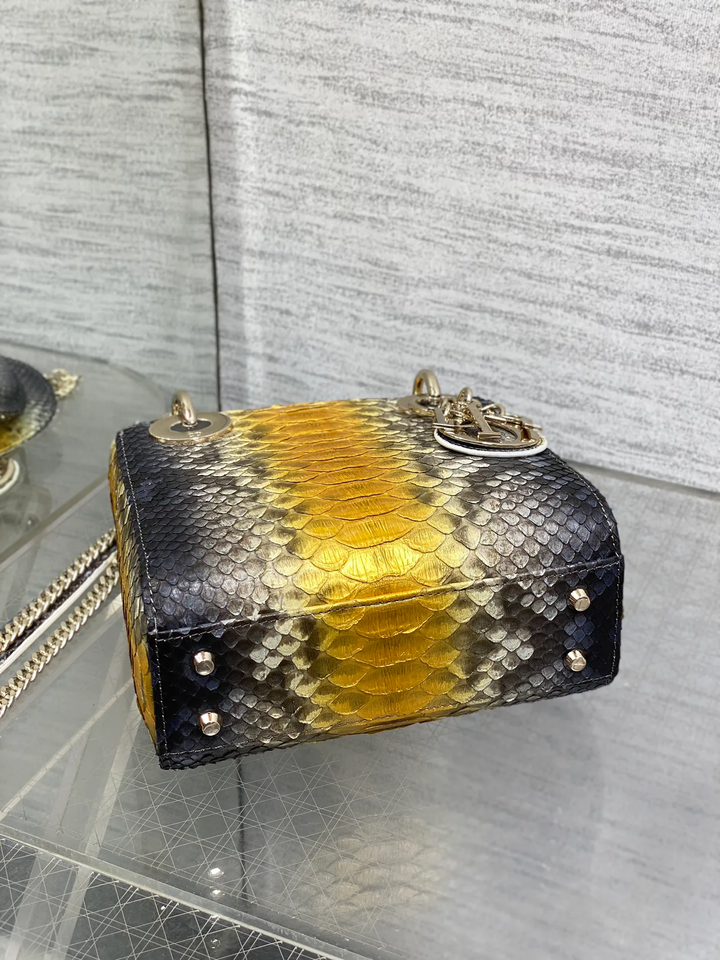 Классические Сумки Женские Christian Dior 11581736