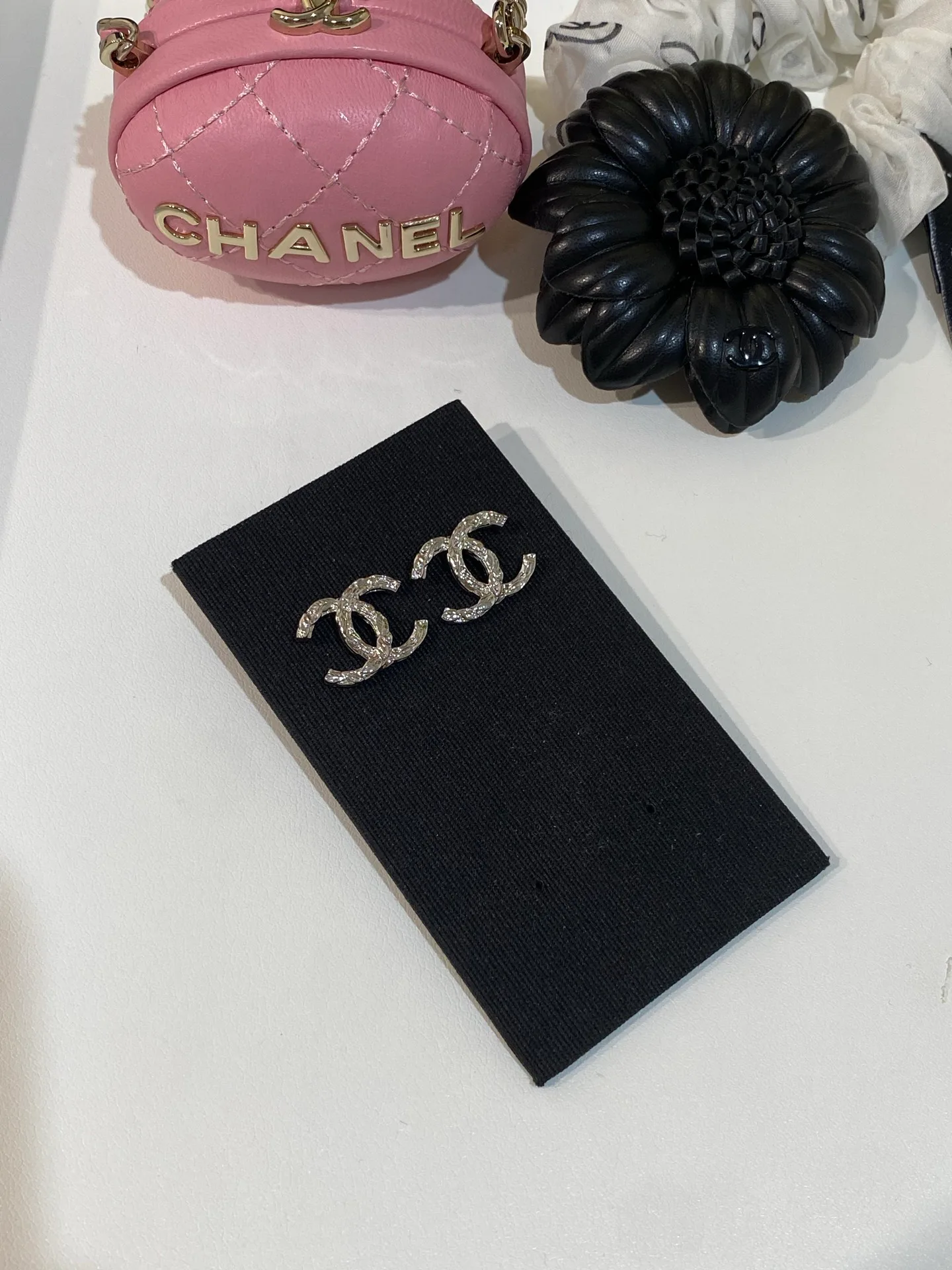 Бижутерия Chanel 17820229