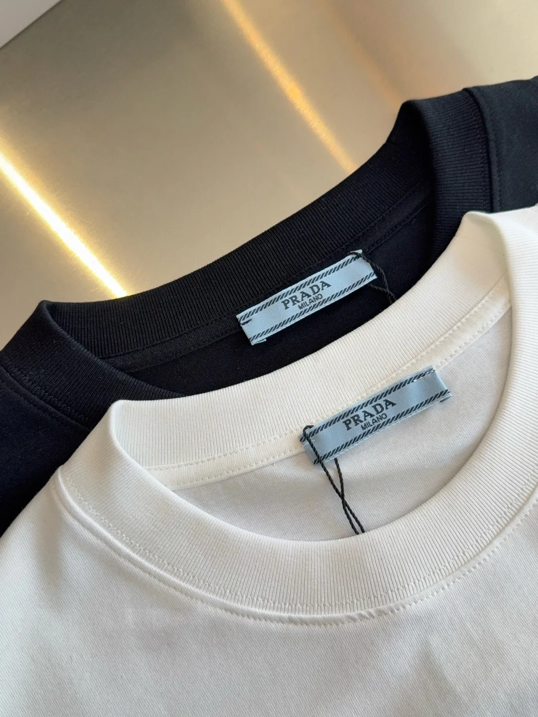 Футболки Женские Prada 10151616