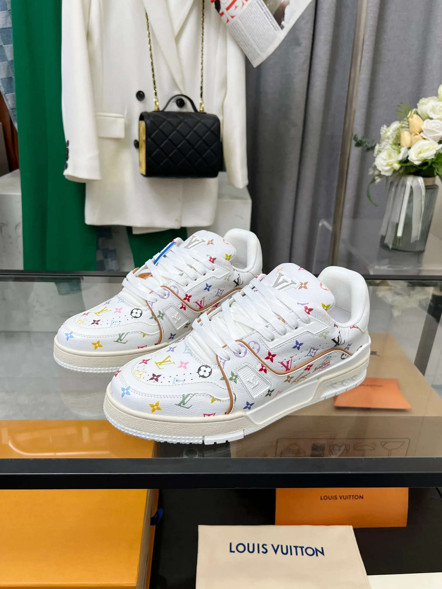 Кроссовки Женские Louis Vuitton 1124251