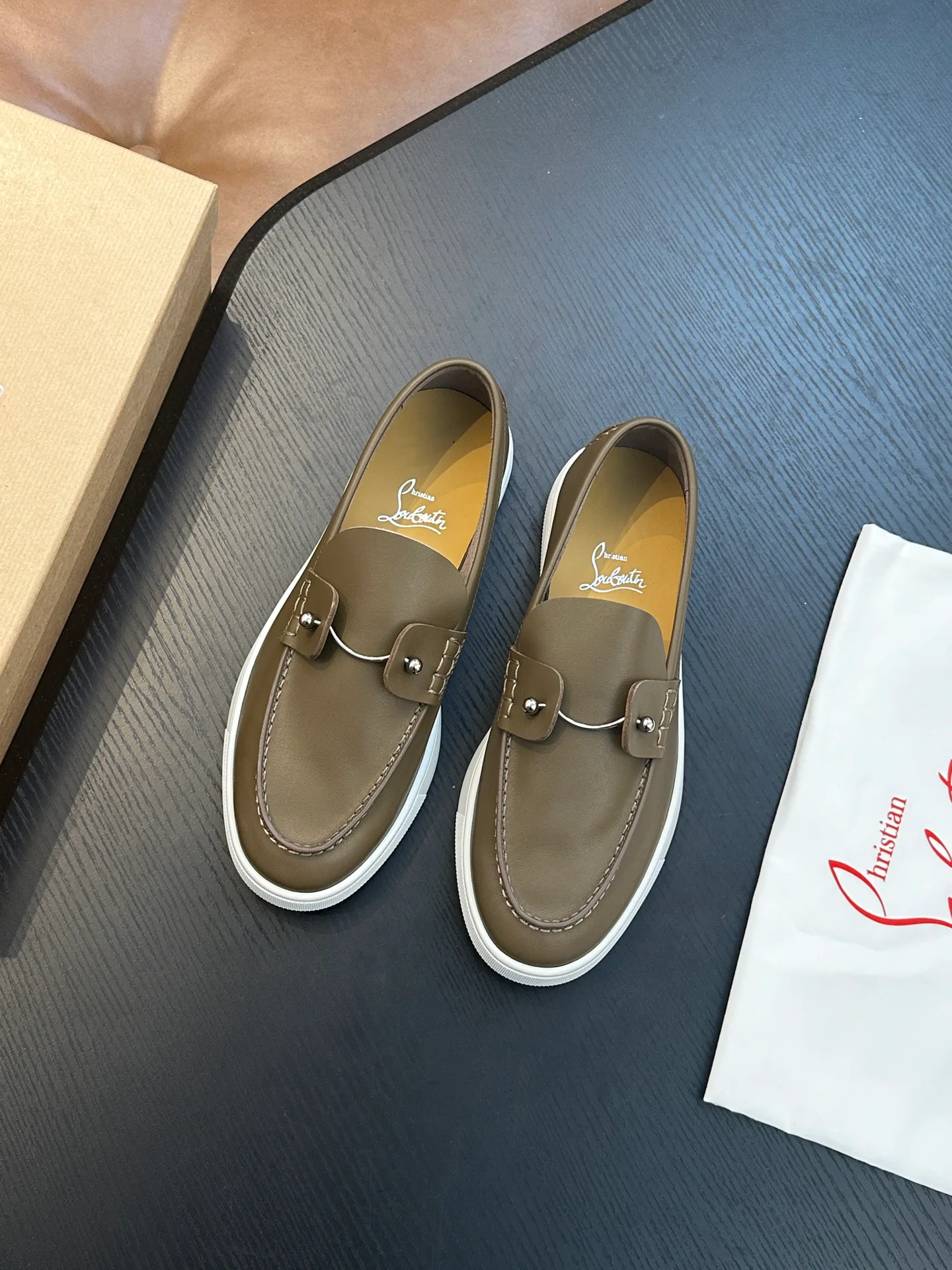 Тапочки Мужские Christian Louboutin 11607025