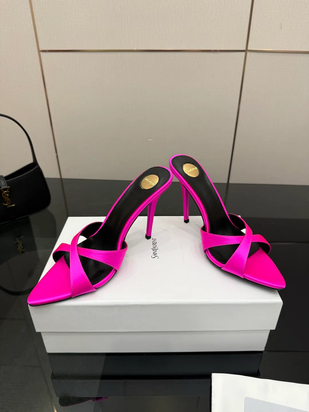 Босоножки Женские Saint Laurent 11424882