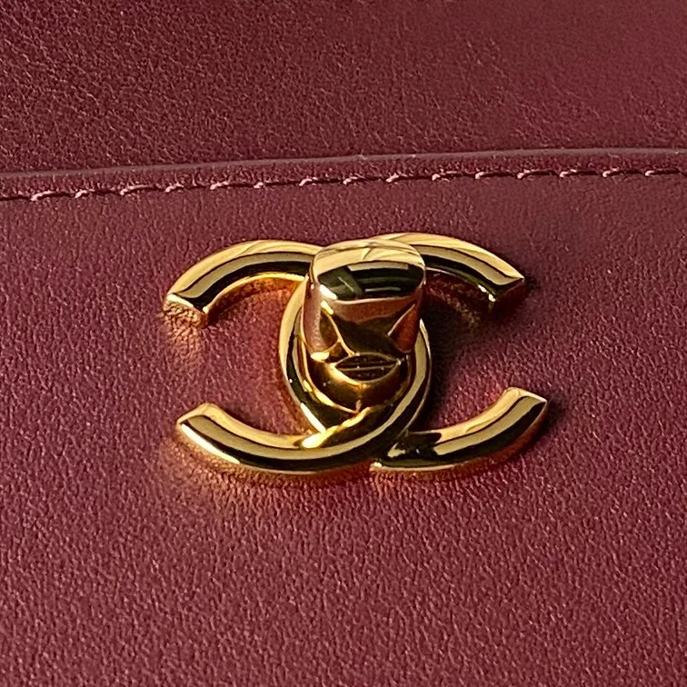 Классические Сумки Женские Chanel 18207817
