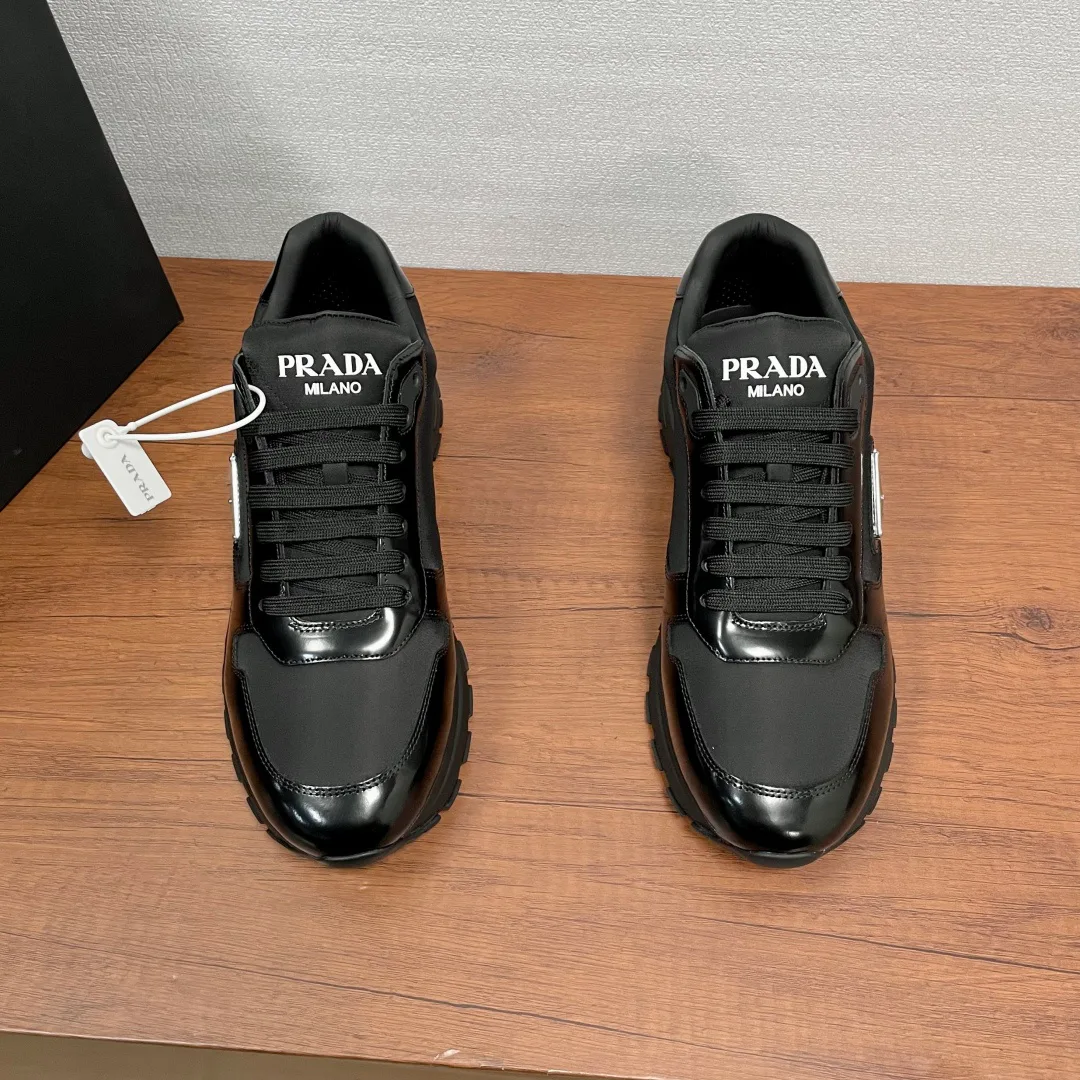 Кроссовки Мужские Prada 12834412