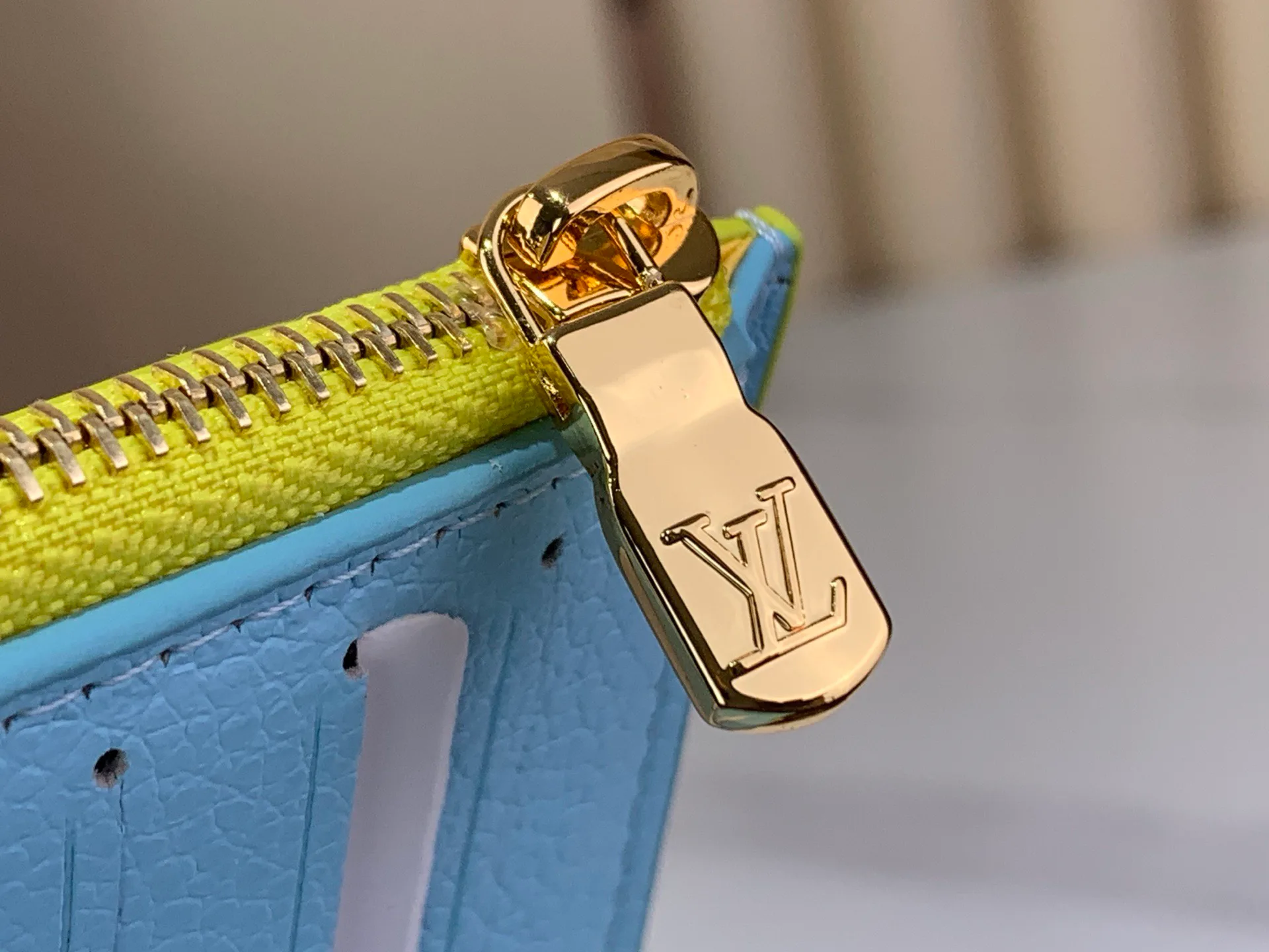 Клатчи Женские Louis Vuitton 13455882