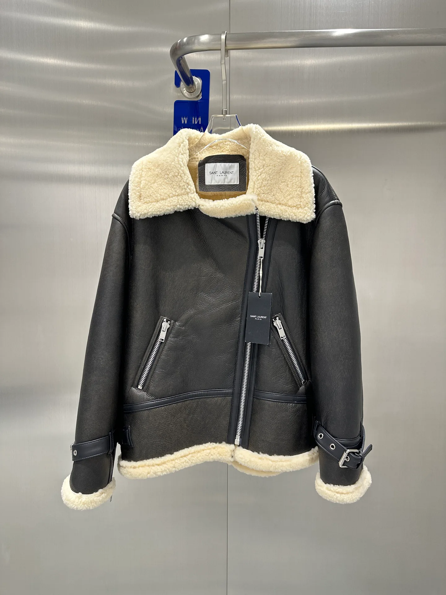 Кожаные Куртки И Дублёнки Женские Saint Laurent 1067915