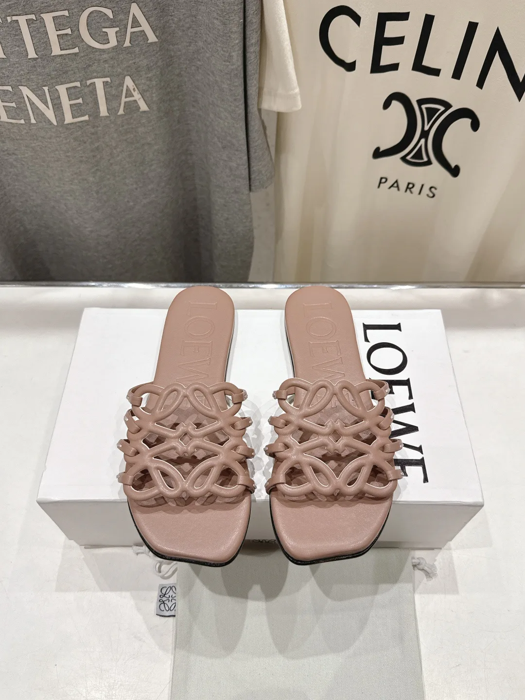 Шлепанцы Женские Loewe 10895759