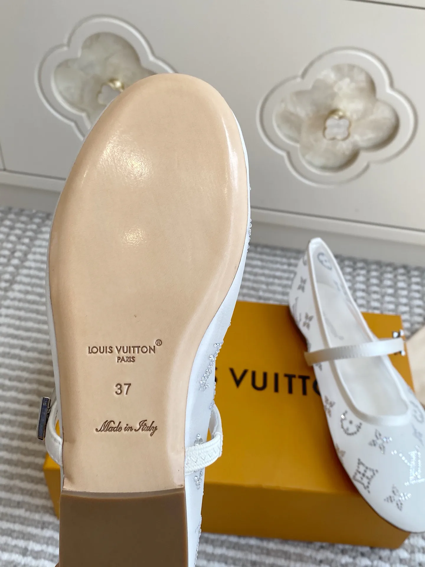Балетки Женские Louis Vuitton 18135116