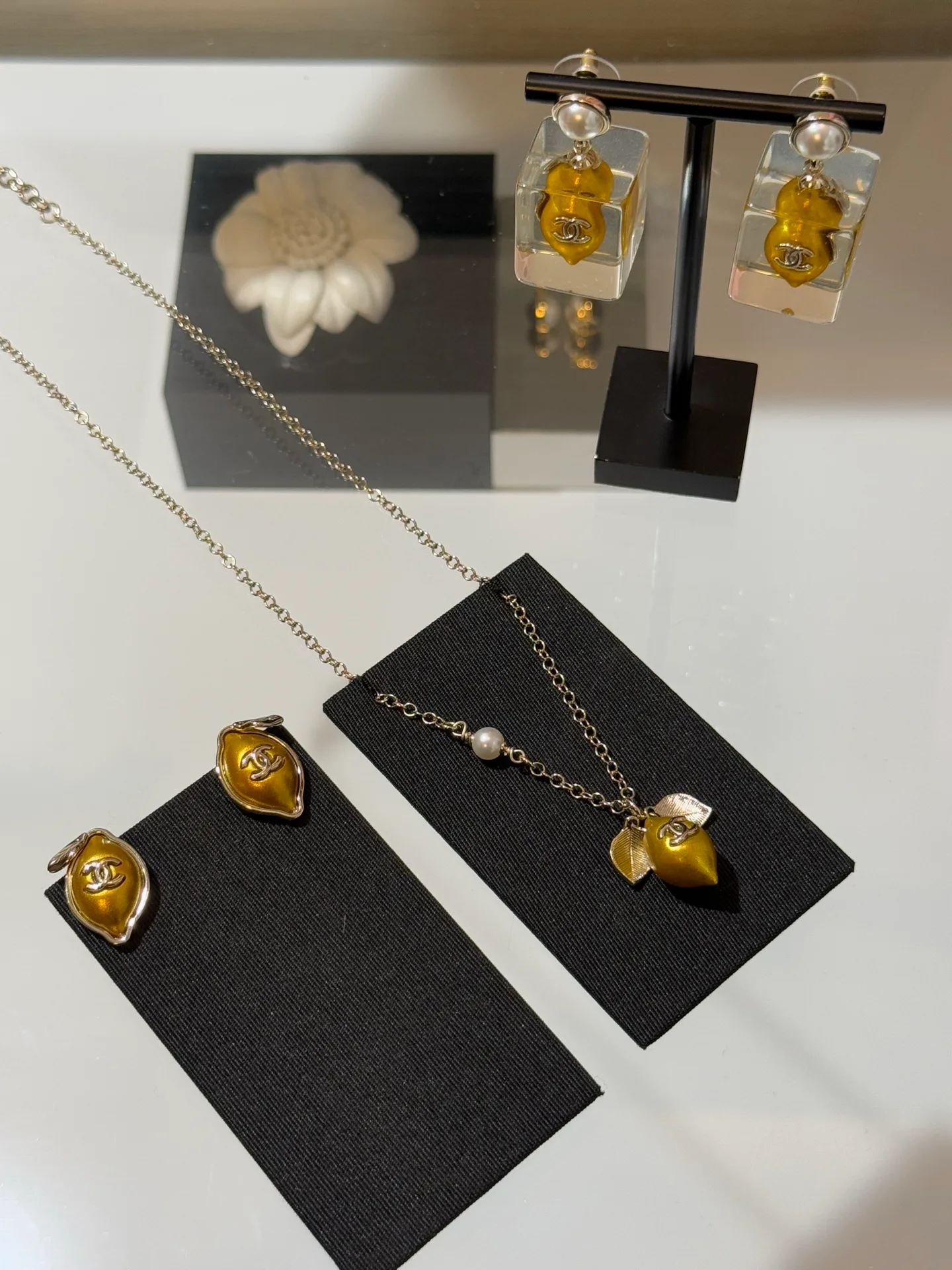 Бижутерия Chanel 11581512