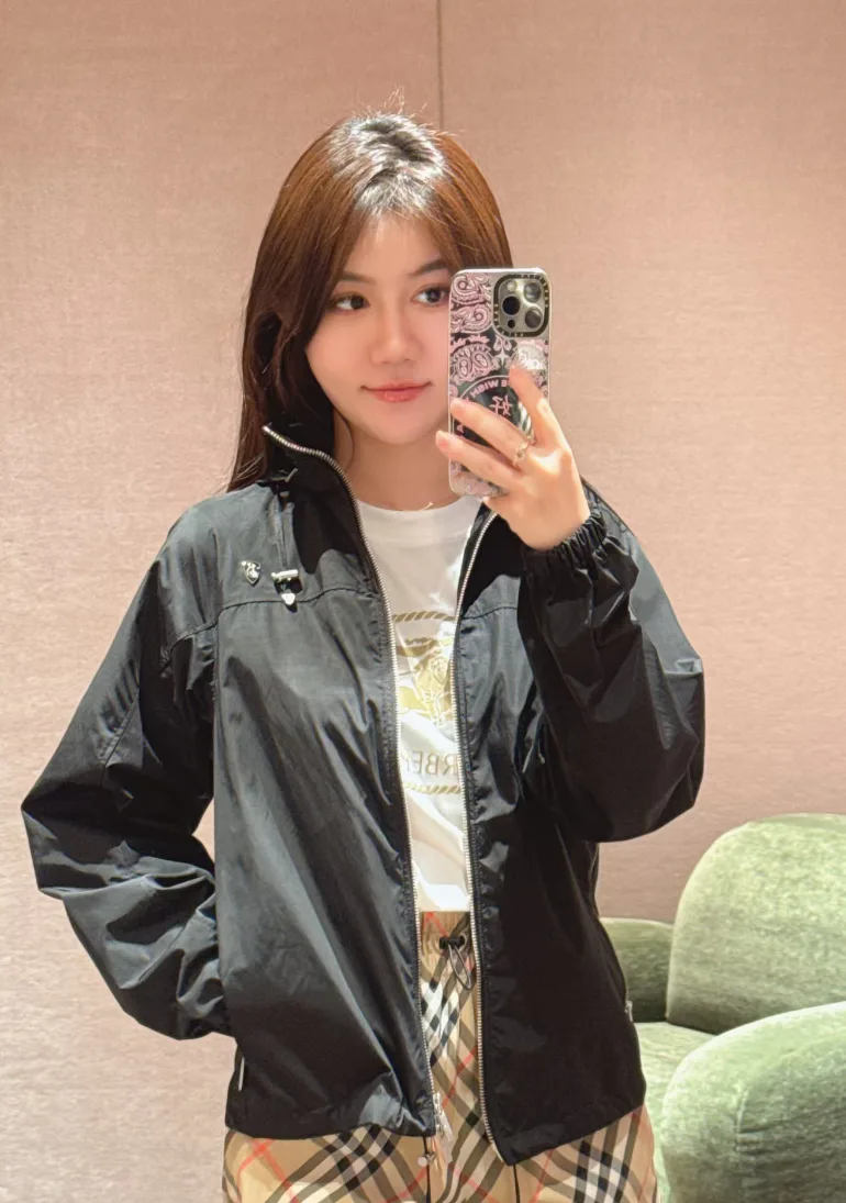 Куртки И Пуховики Женские Burberry 11224939