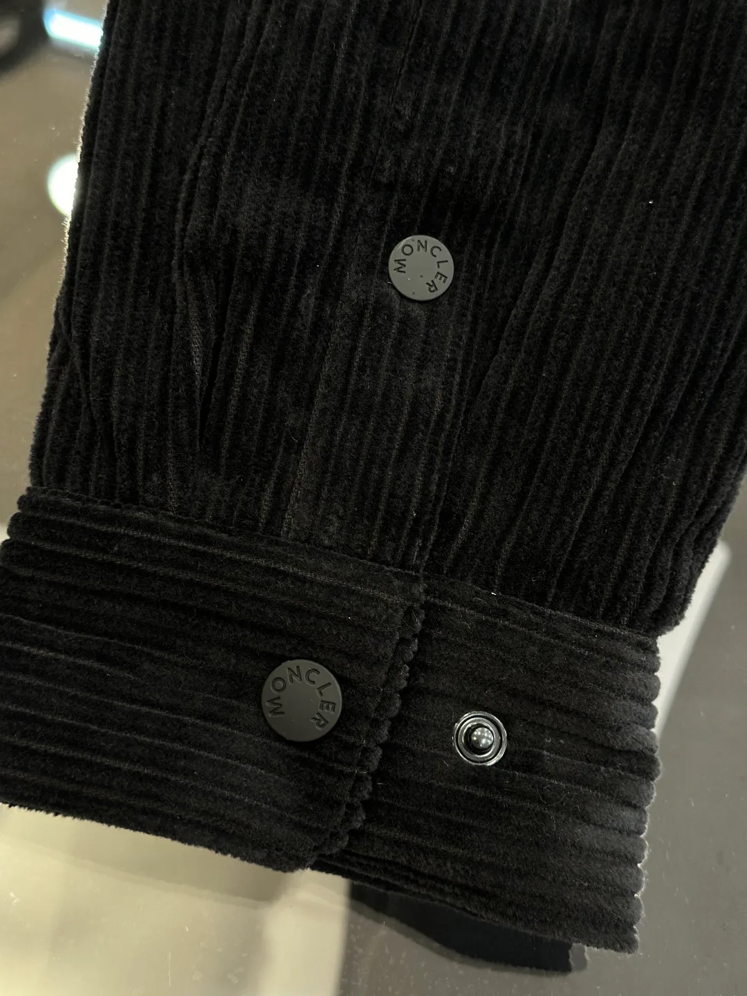Куртки И Пуховики Мужские Moncler 18209781