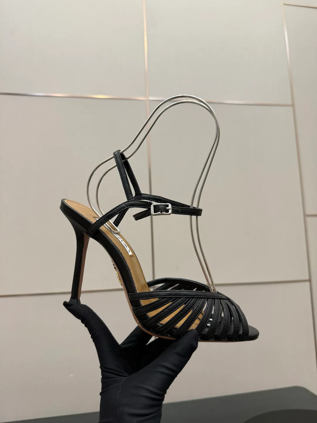 Босоножки Женские Aquazzura 12245143