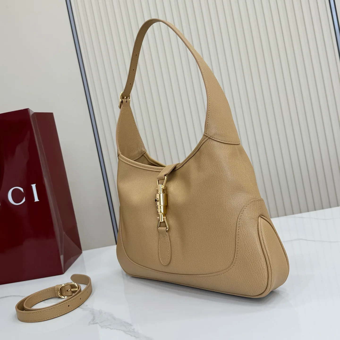 Классические Сумки Женские Gucci 17243042