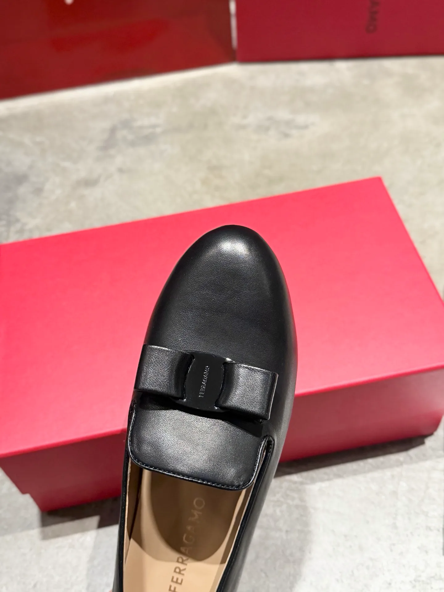Лоферы И Мокасины Женские Salvatore Ferragamo 18968407
