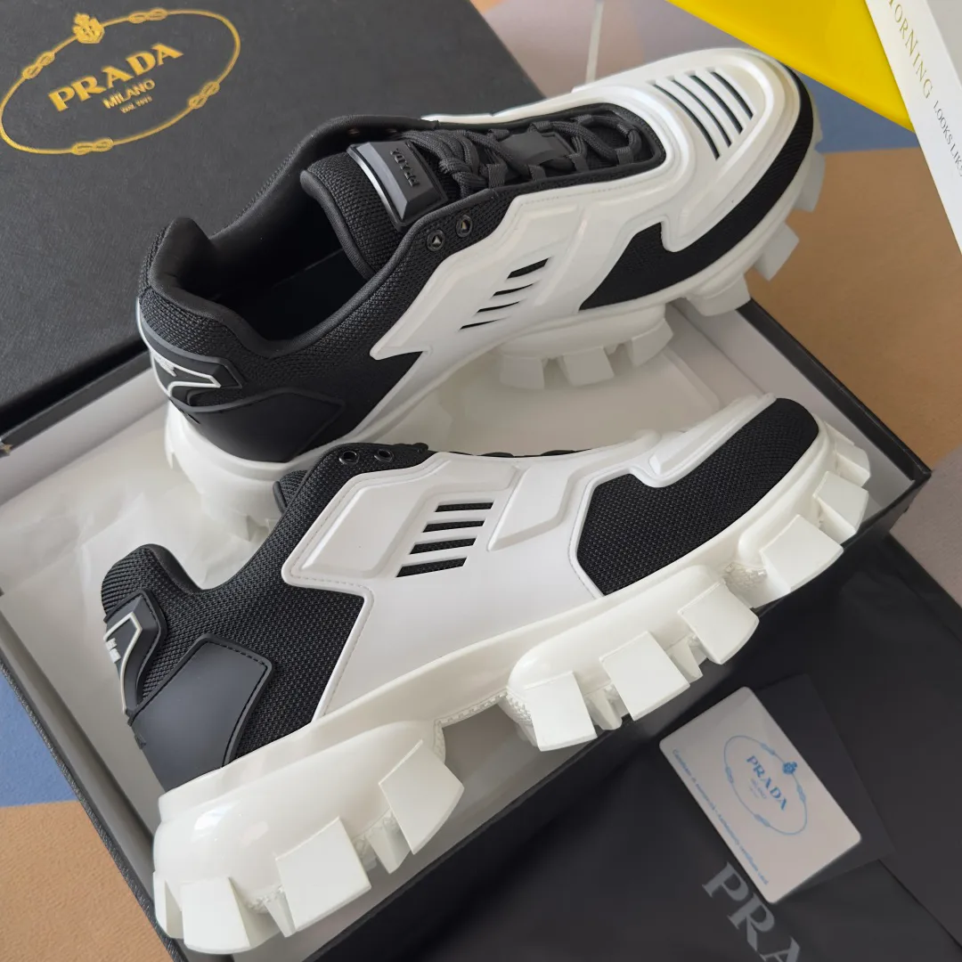 Кроссовки Женские Prada 878027