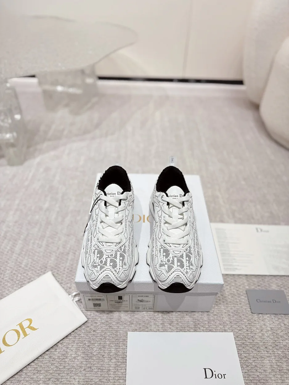 Кроссовки Женские Christian Dior 11647843