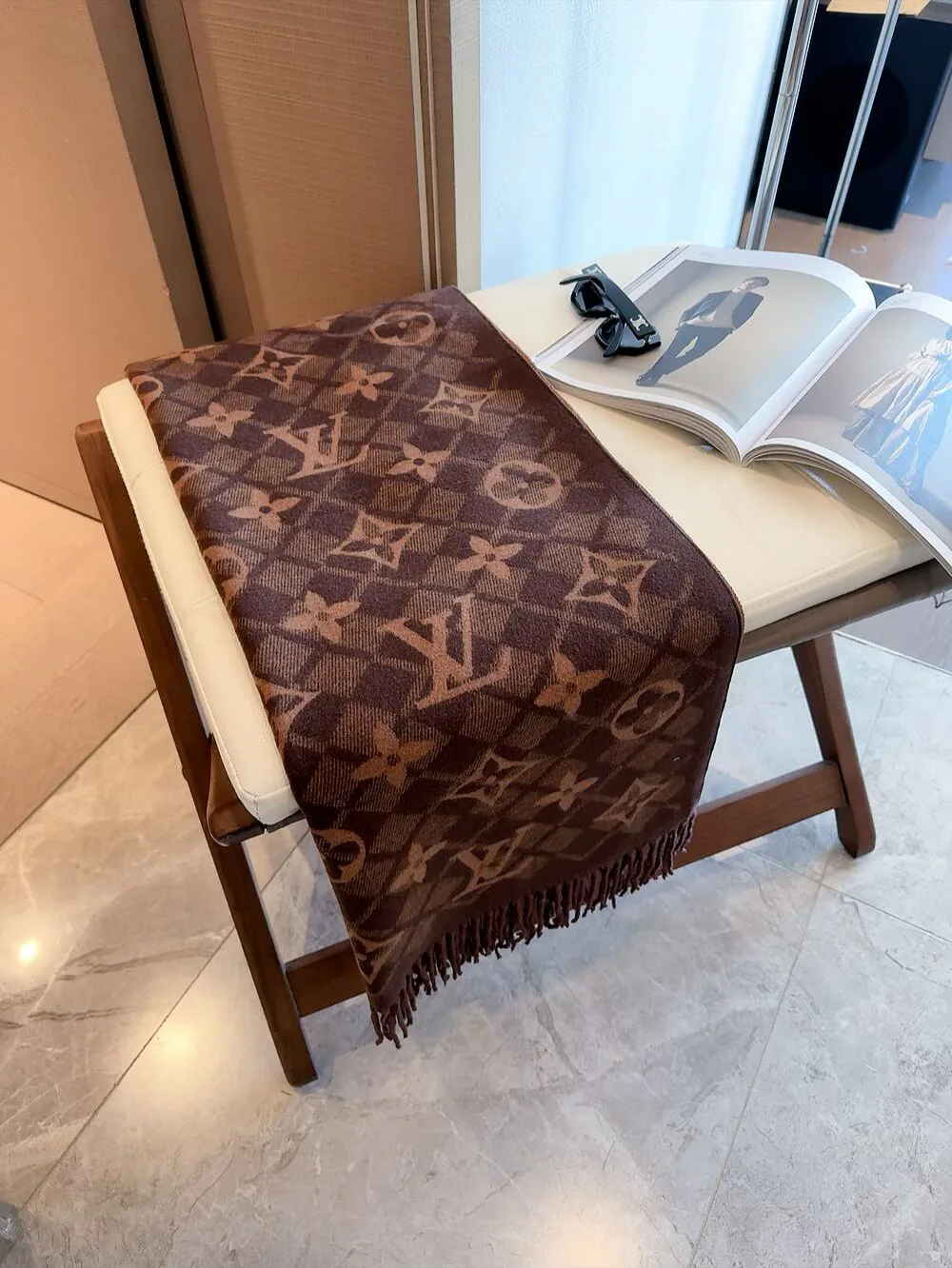 Шарфы Louis Vuitton 1973624