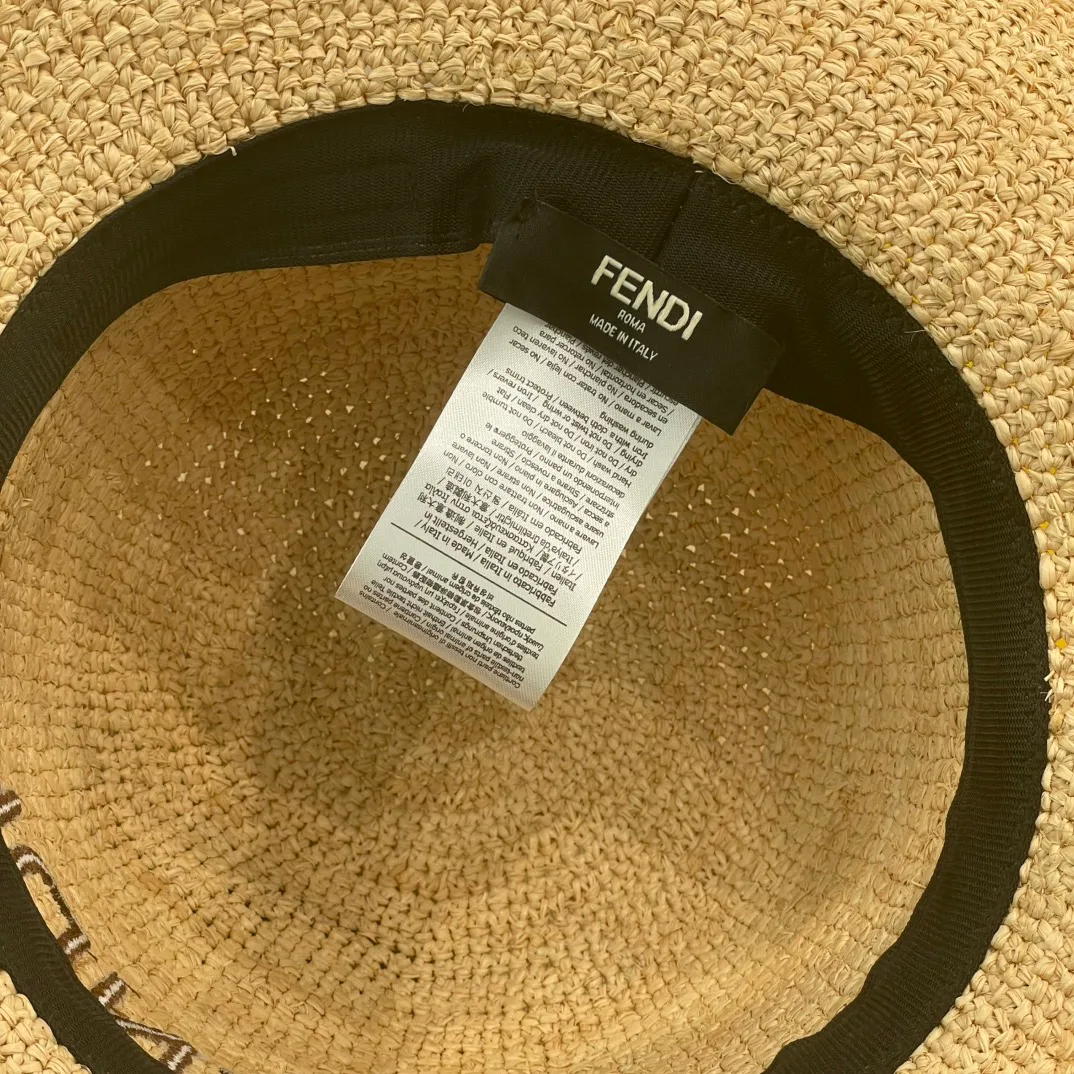Головные Уборы Fendi 12697392