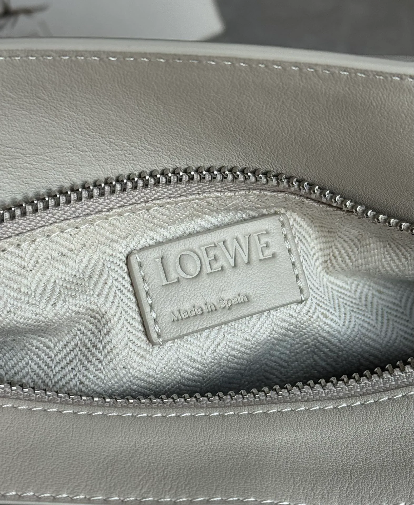 Сумки На Ремне Женские Loewe 11402840