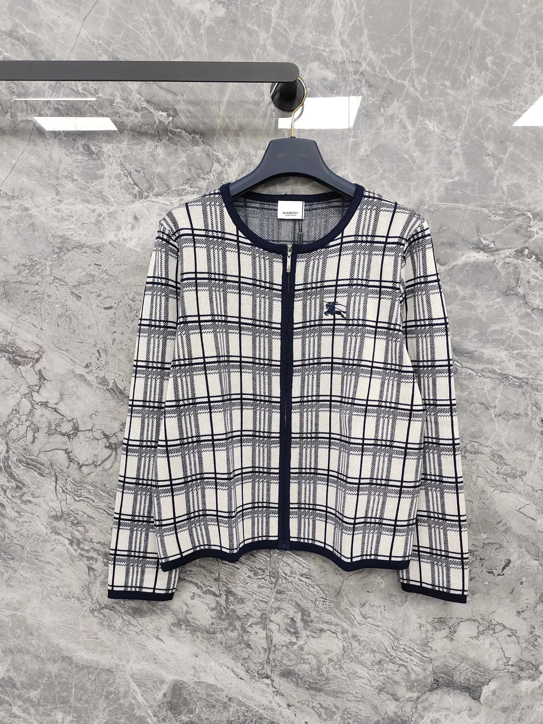 Джемперы И Свитеры Женские Burberry 18417246