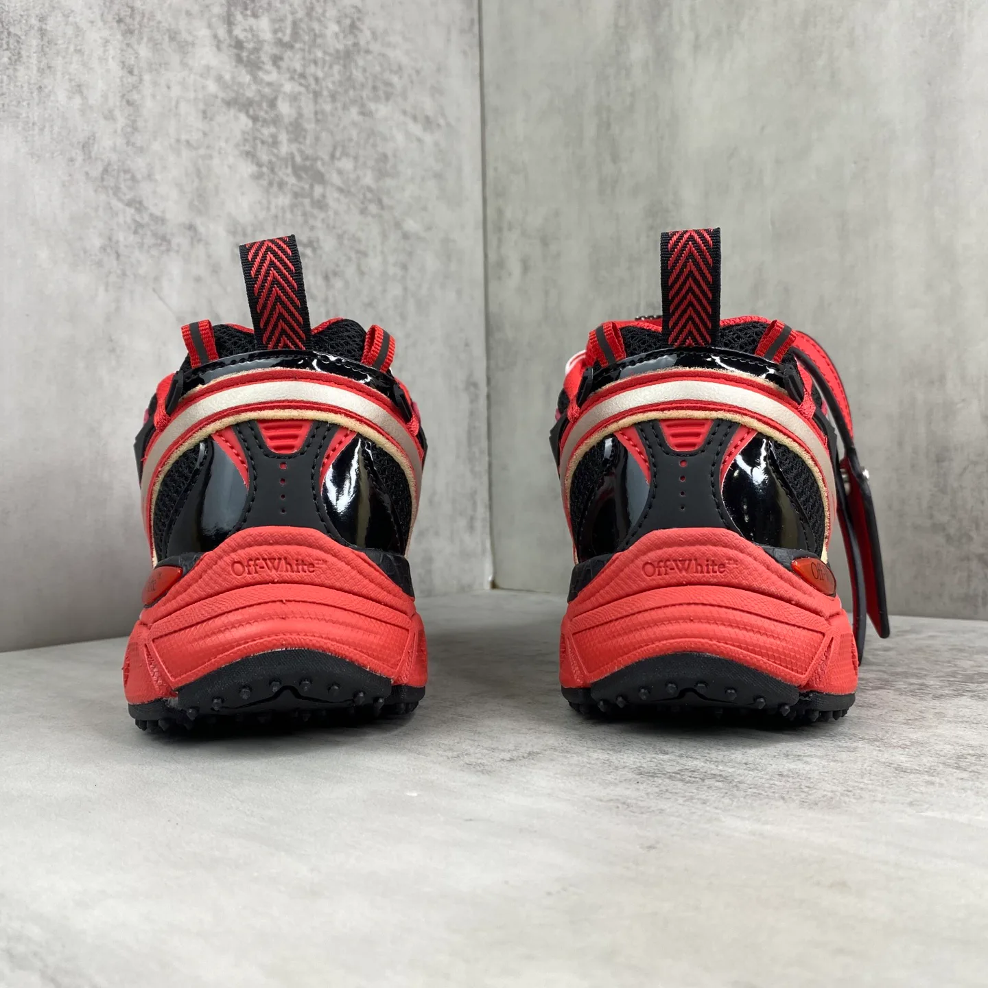 Кроссовки Женские Off-White 860546