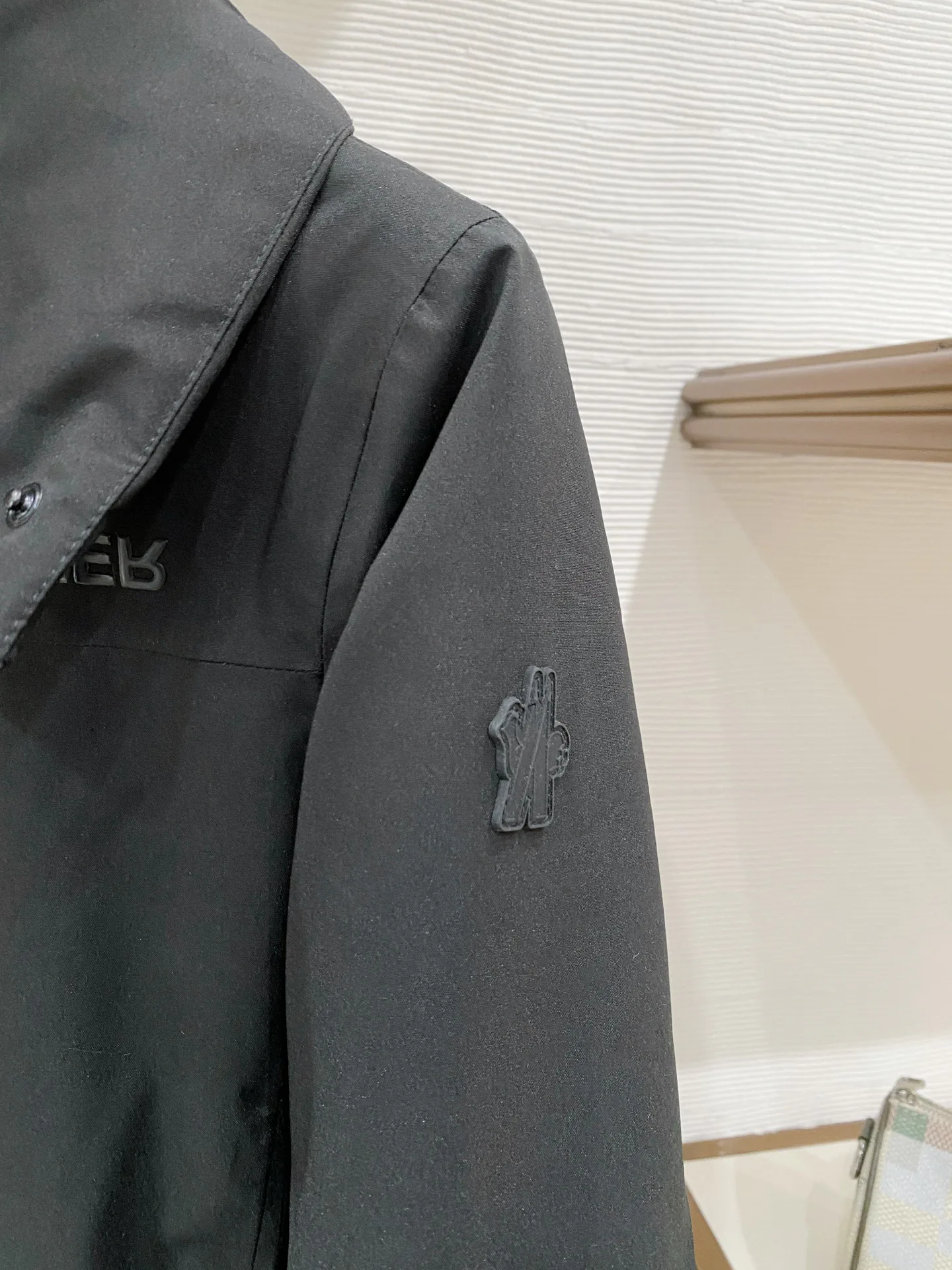 Куртки И Пуховики Женские Moncler 17717054
