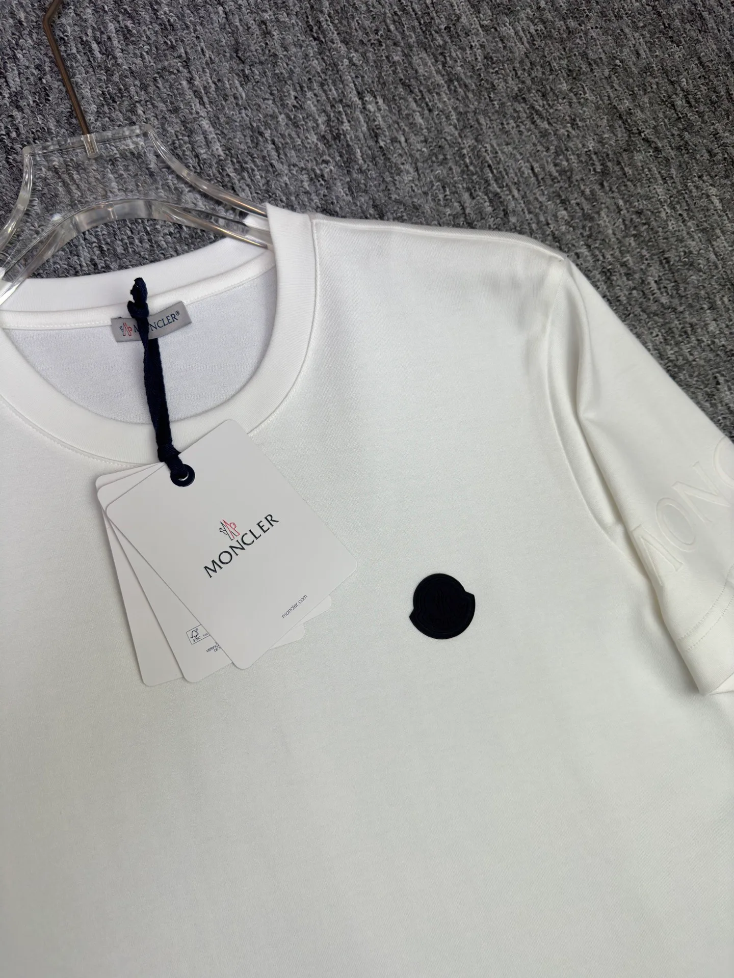 Футболки Женские Moncler 1884770