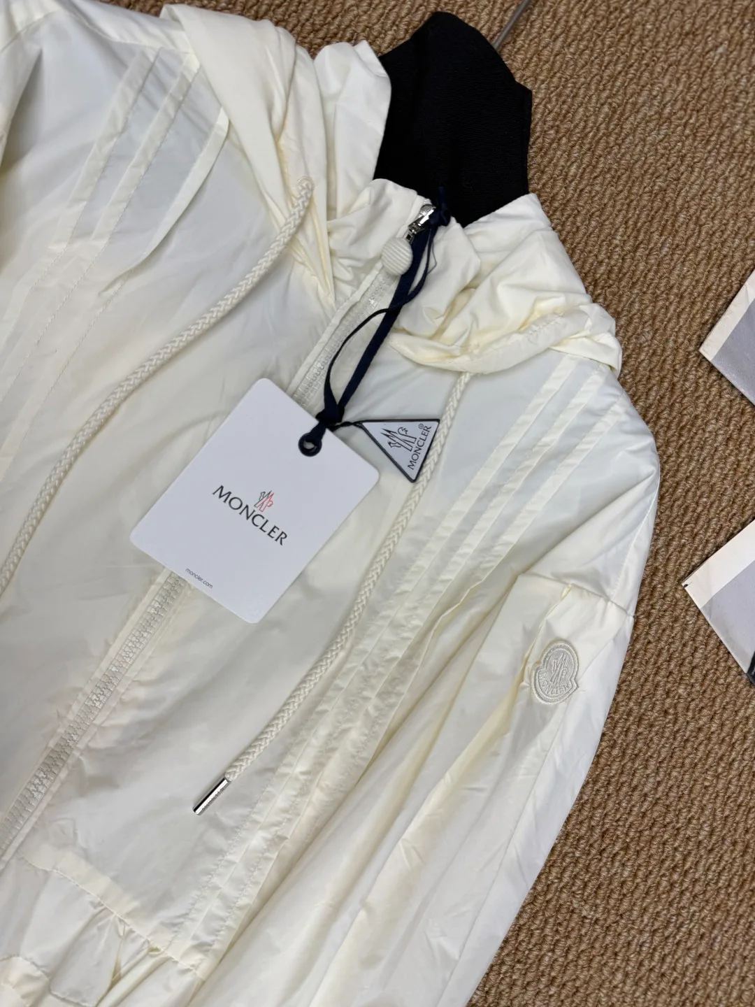 Куртки И Пуховики Женские Moncler 13153898