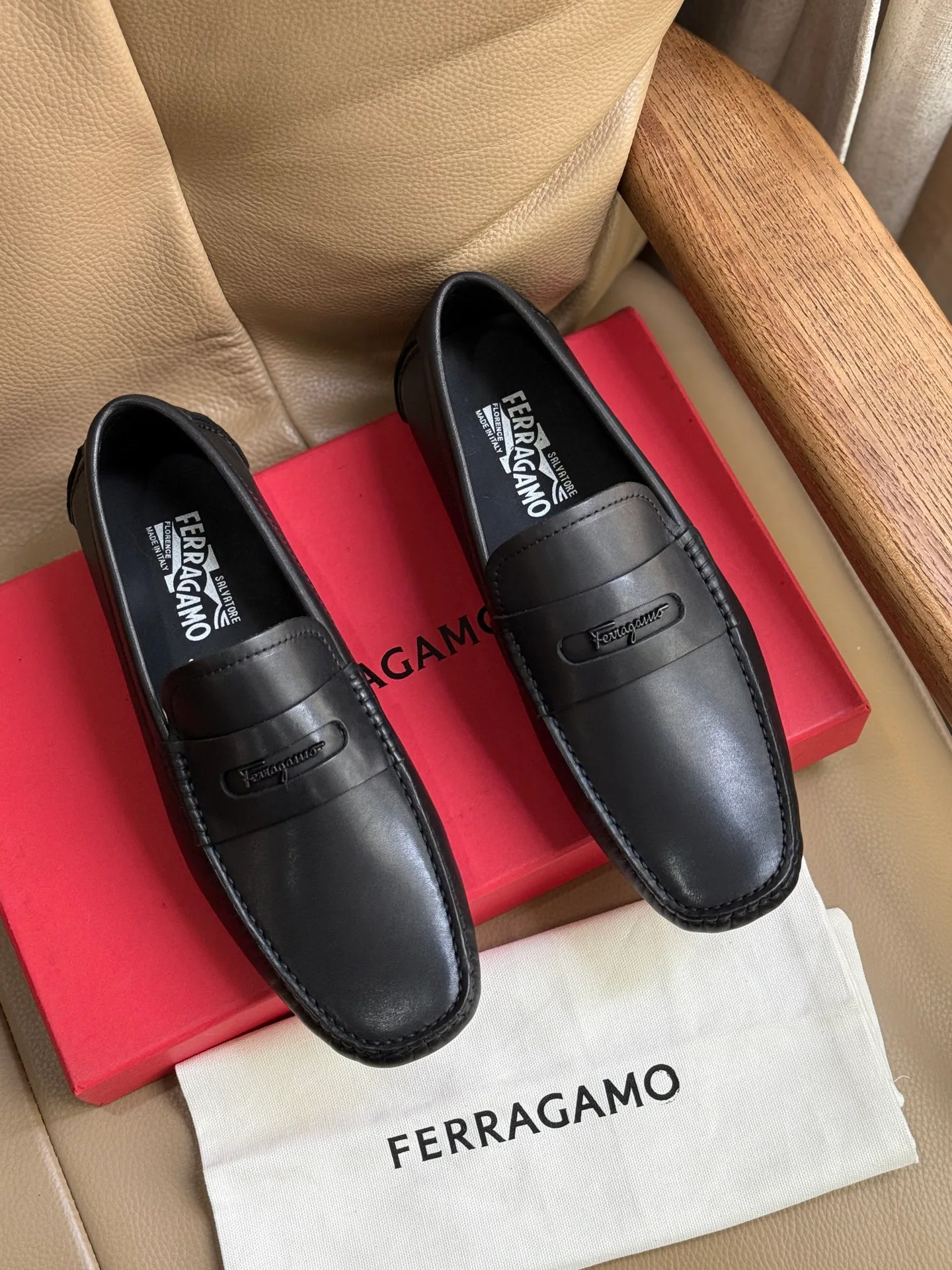Лоферы И Туфли Мужские Salvatore Ferragamo 18117118