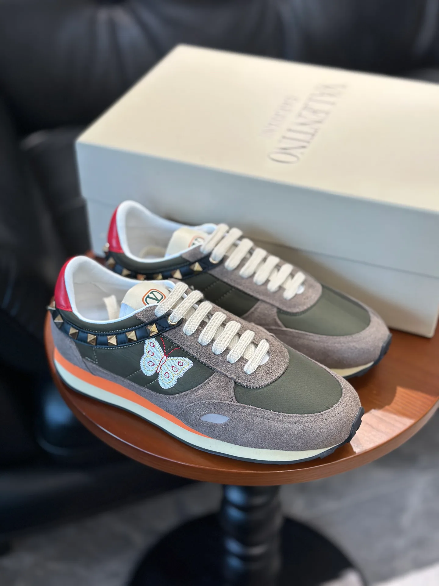 Кроссовки Женские Valentino 20078664