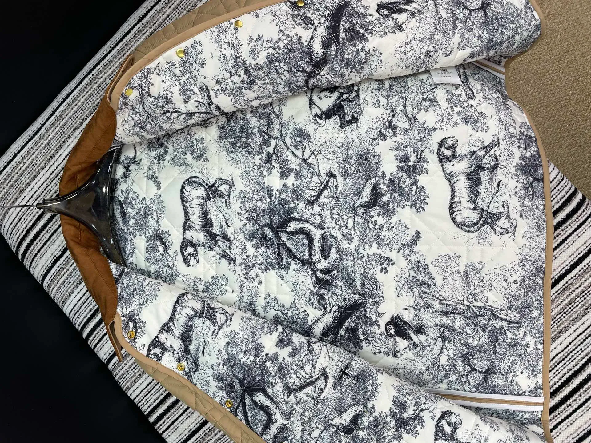 Куртки И Пуховики Женские Christian Dior 199129