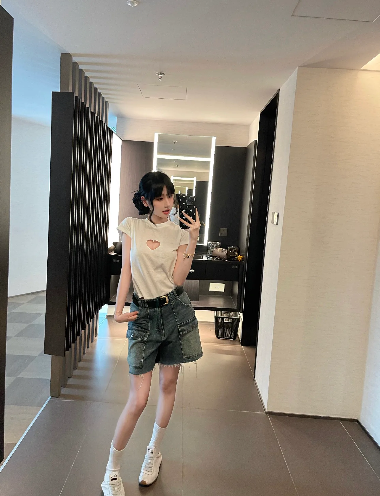 Шорты Женские Miu Miu 11578779