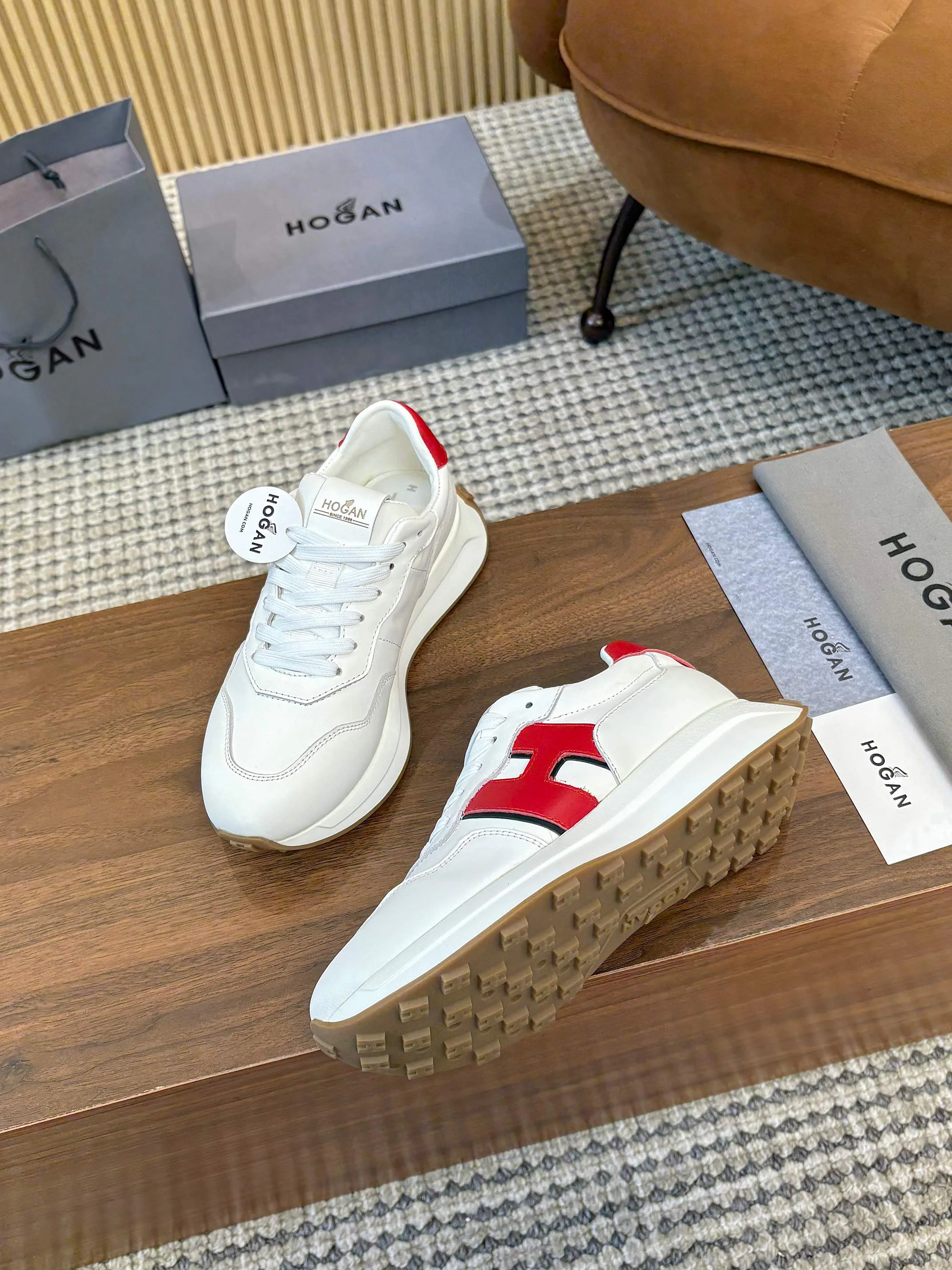 Кроссовки Женские Hogan 122732