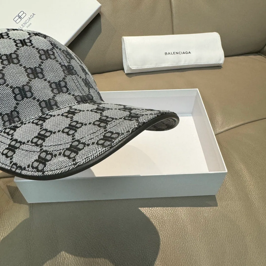 Головные Уборы Balenciaga 1701213