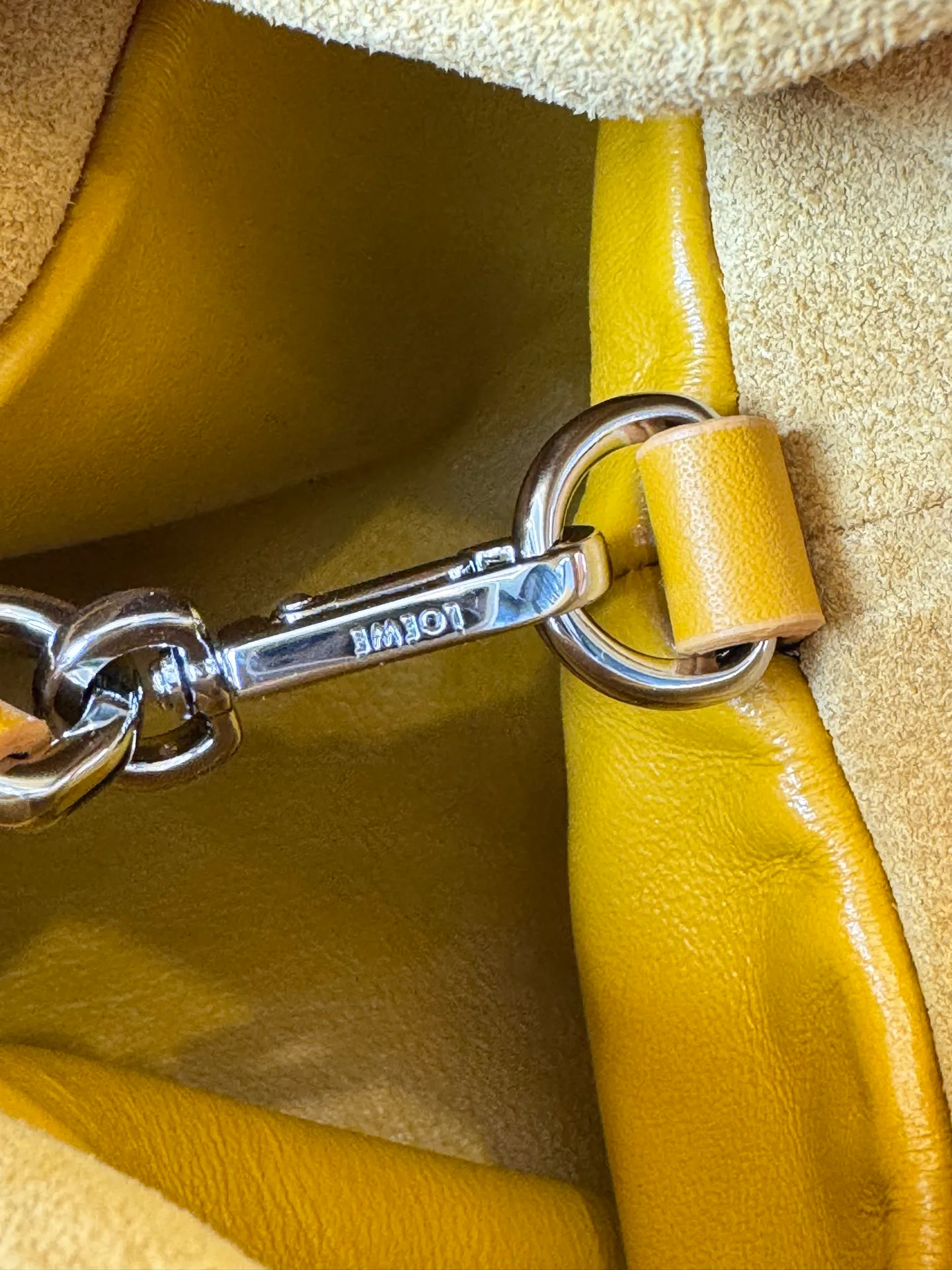 Классические Сумки Женские Loewe 18231878