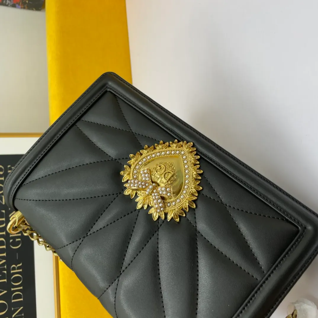 Сумки На Ремне Женские Dolce & Gabbana 17340