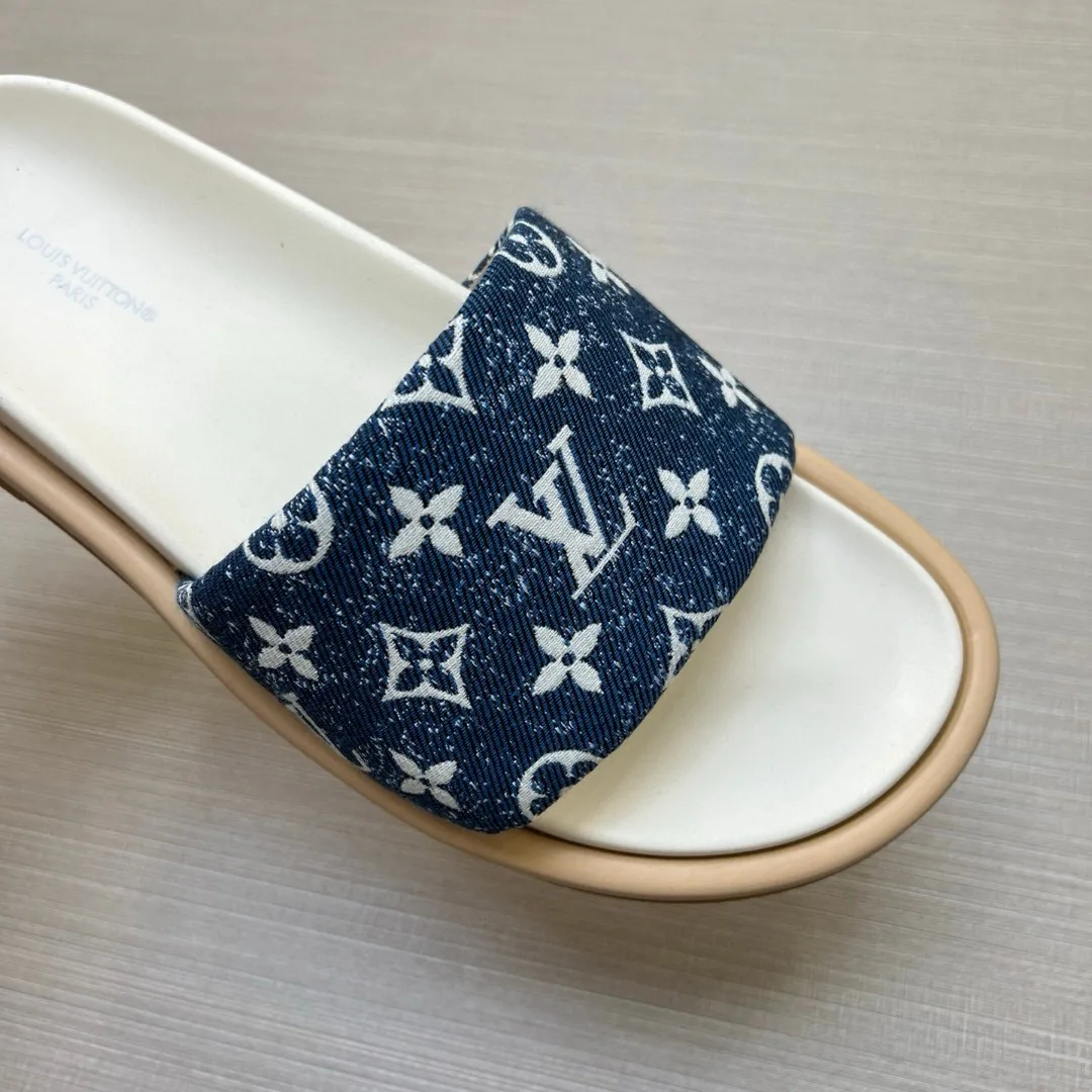 Шлепанцы Женские Louis Vuitton 9801511