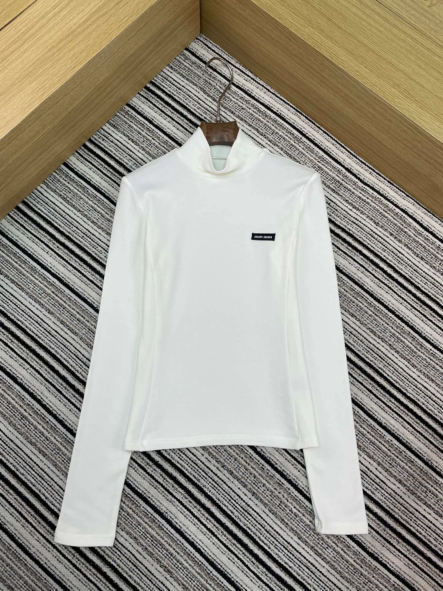 Лонгсливы Женские Miu Miu 2627159