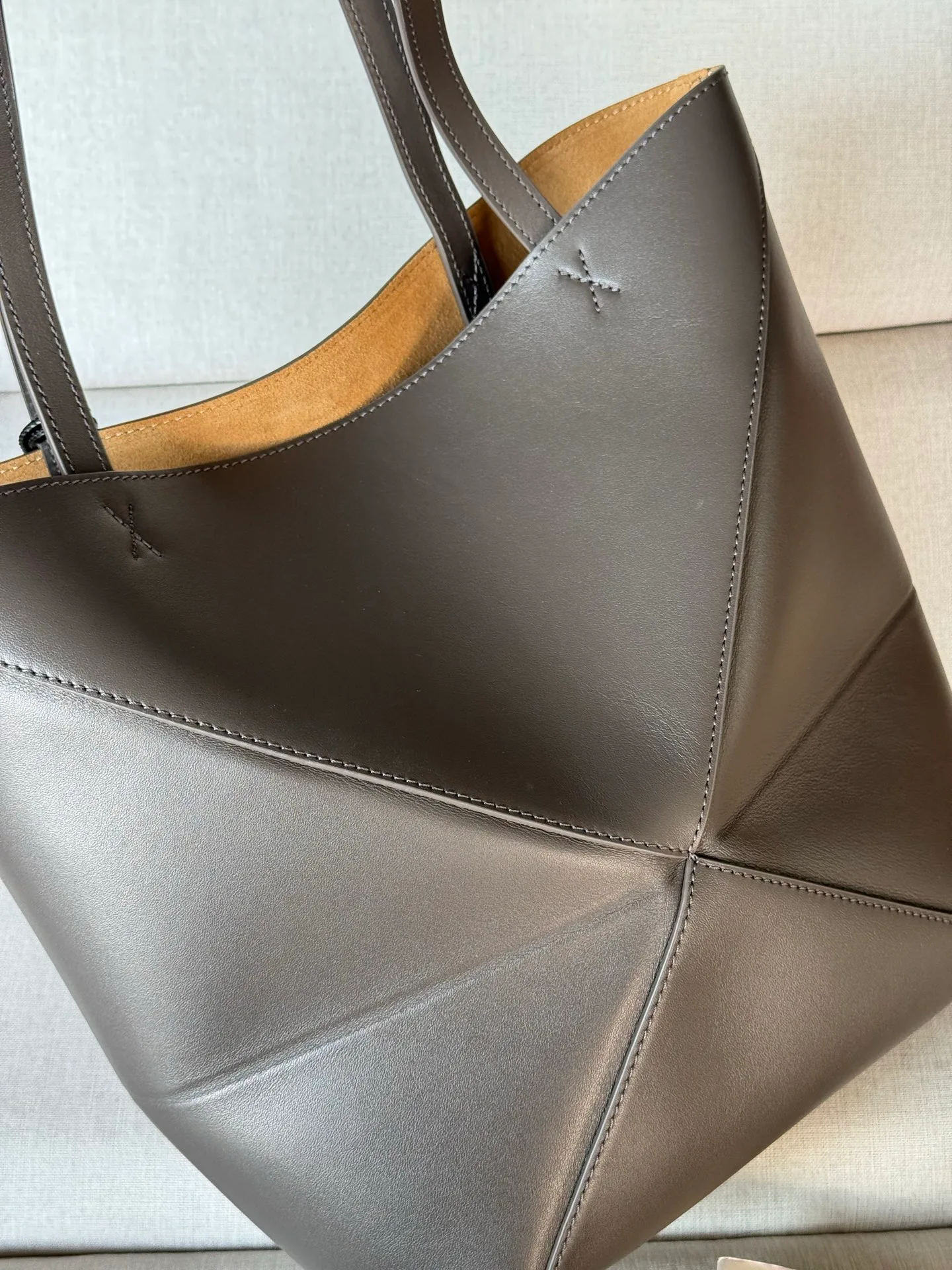 Классические Сумки Женские Loewe 12866925