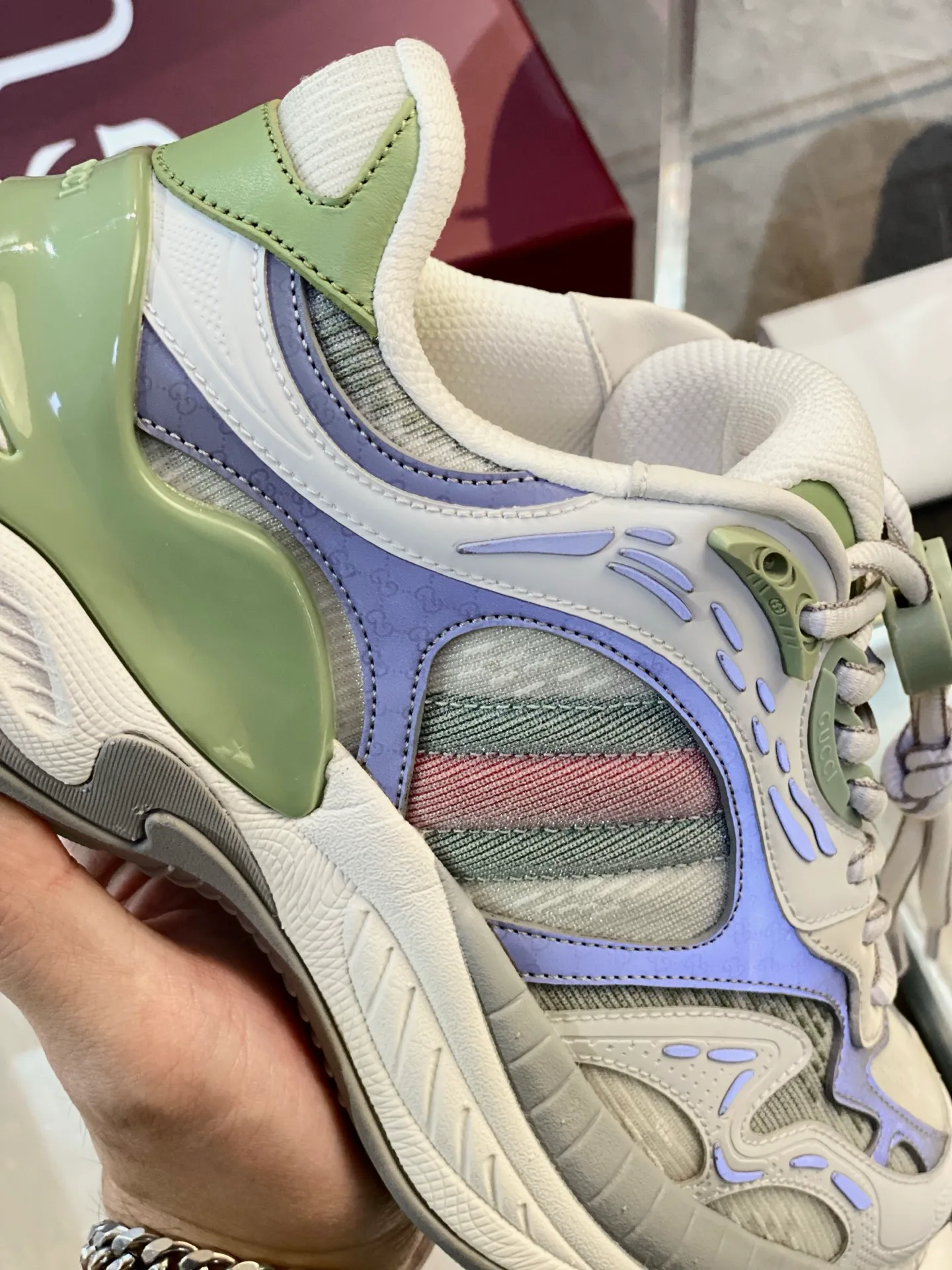 Кроссовки Женские Gucci 69986