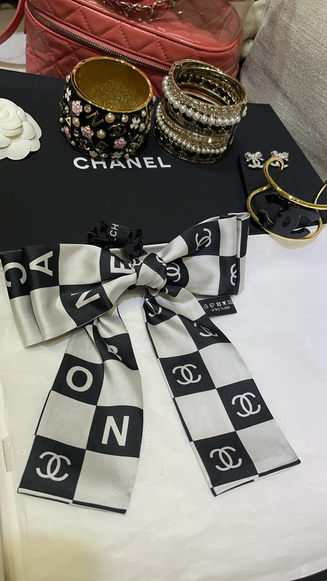 Платки Chanel 12642127
