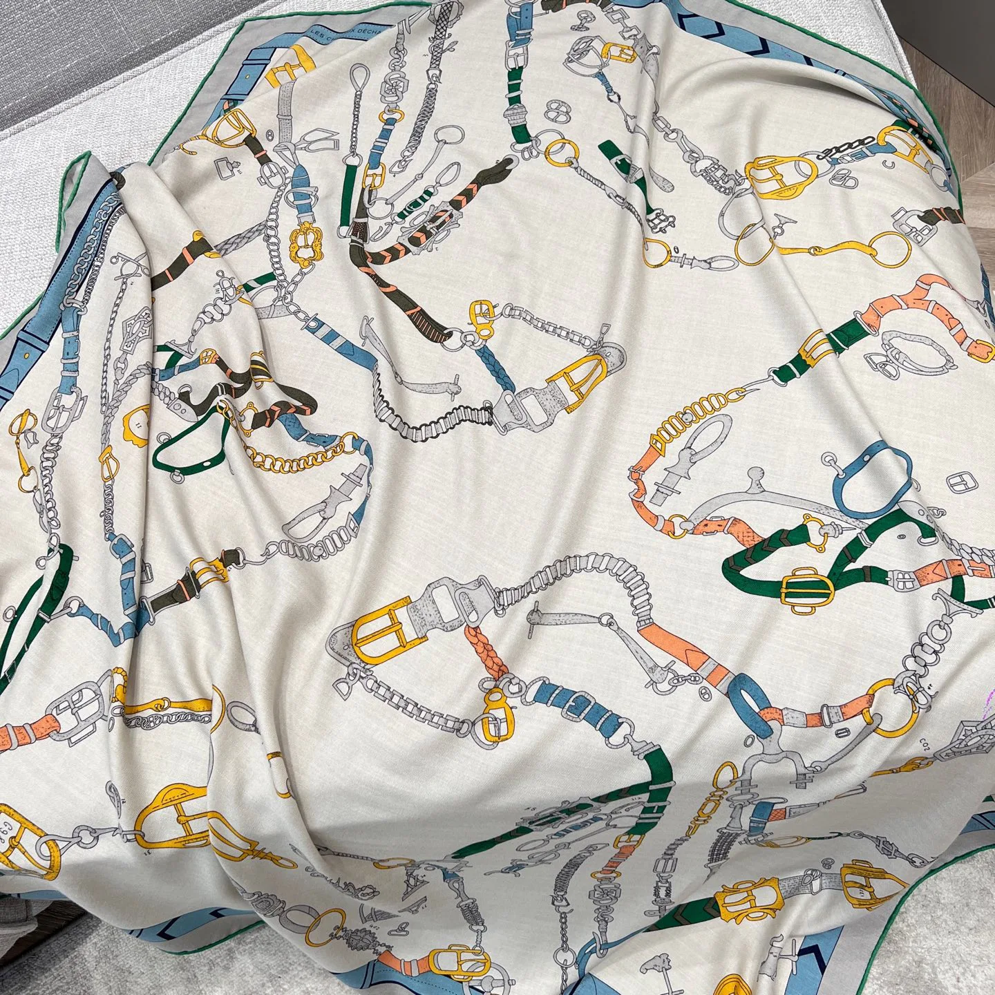 Шарфы Hermes 351363