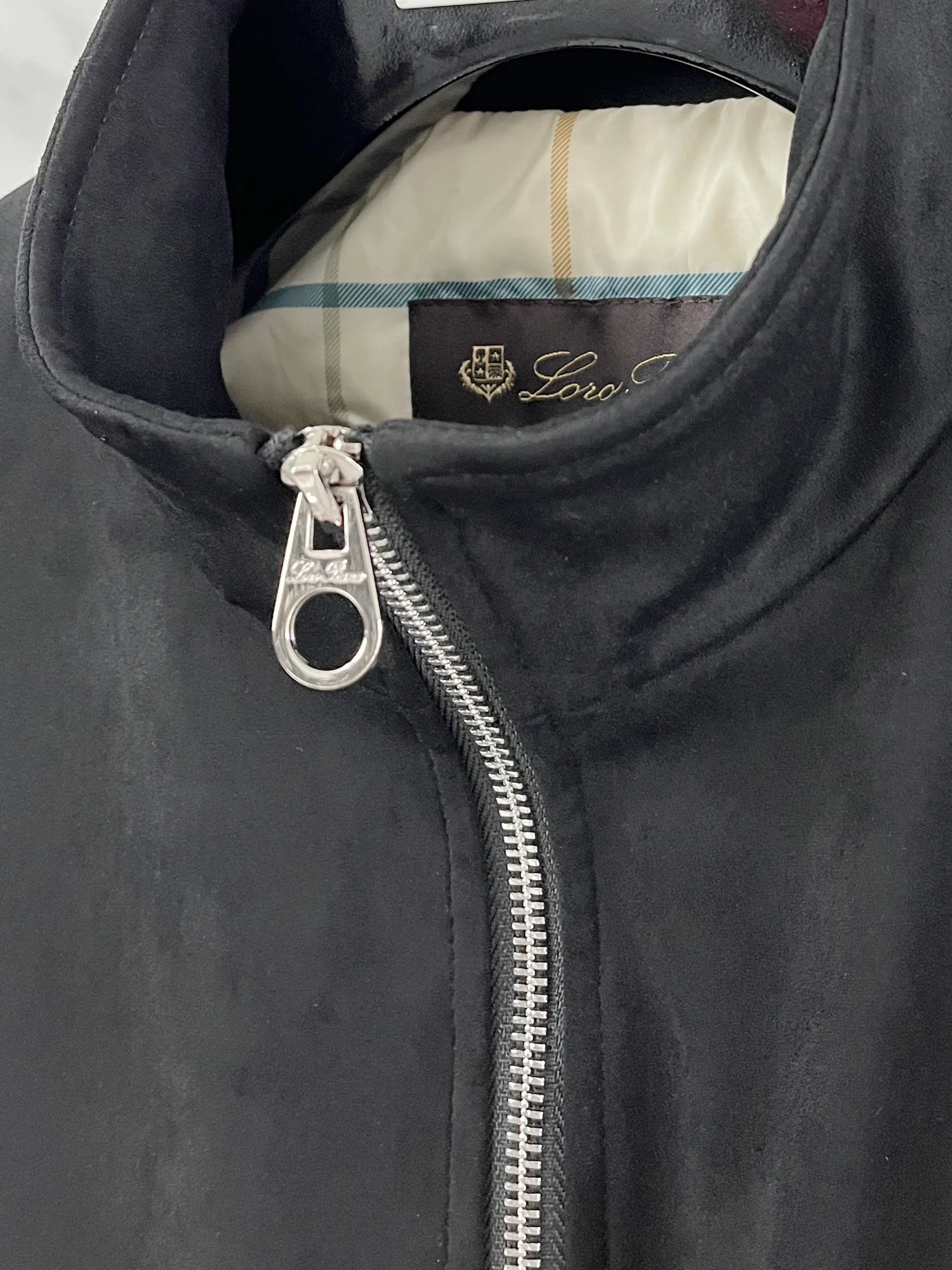 Куртки И Пуховики Мужские Loro Piana 4384386