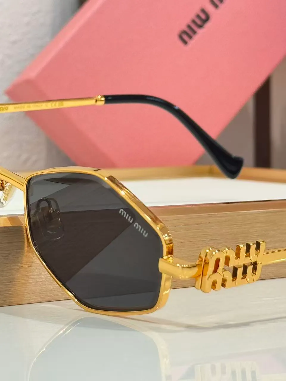 Очки Miu Miu 18226203