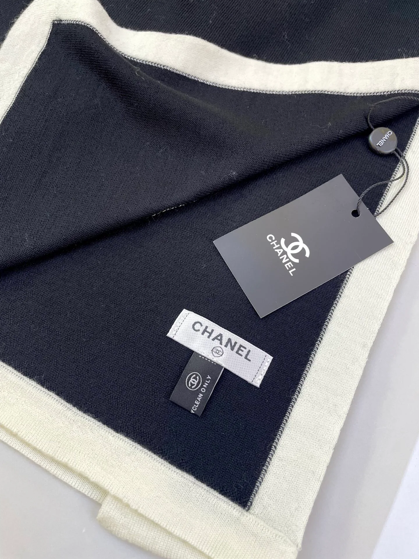 Шарфы Chanel 266565