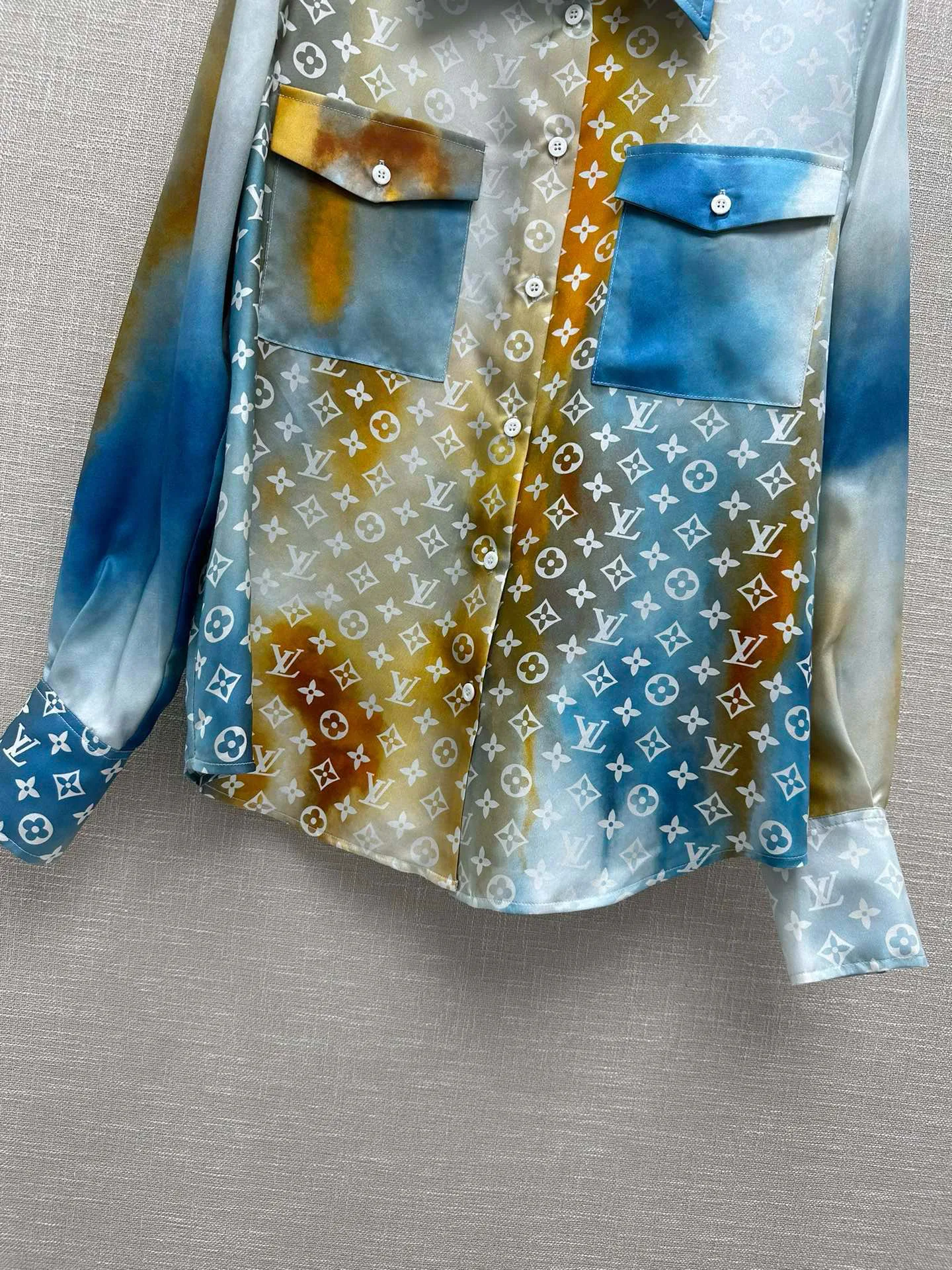 Рубашки Женские Louis Vuitton 9513