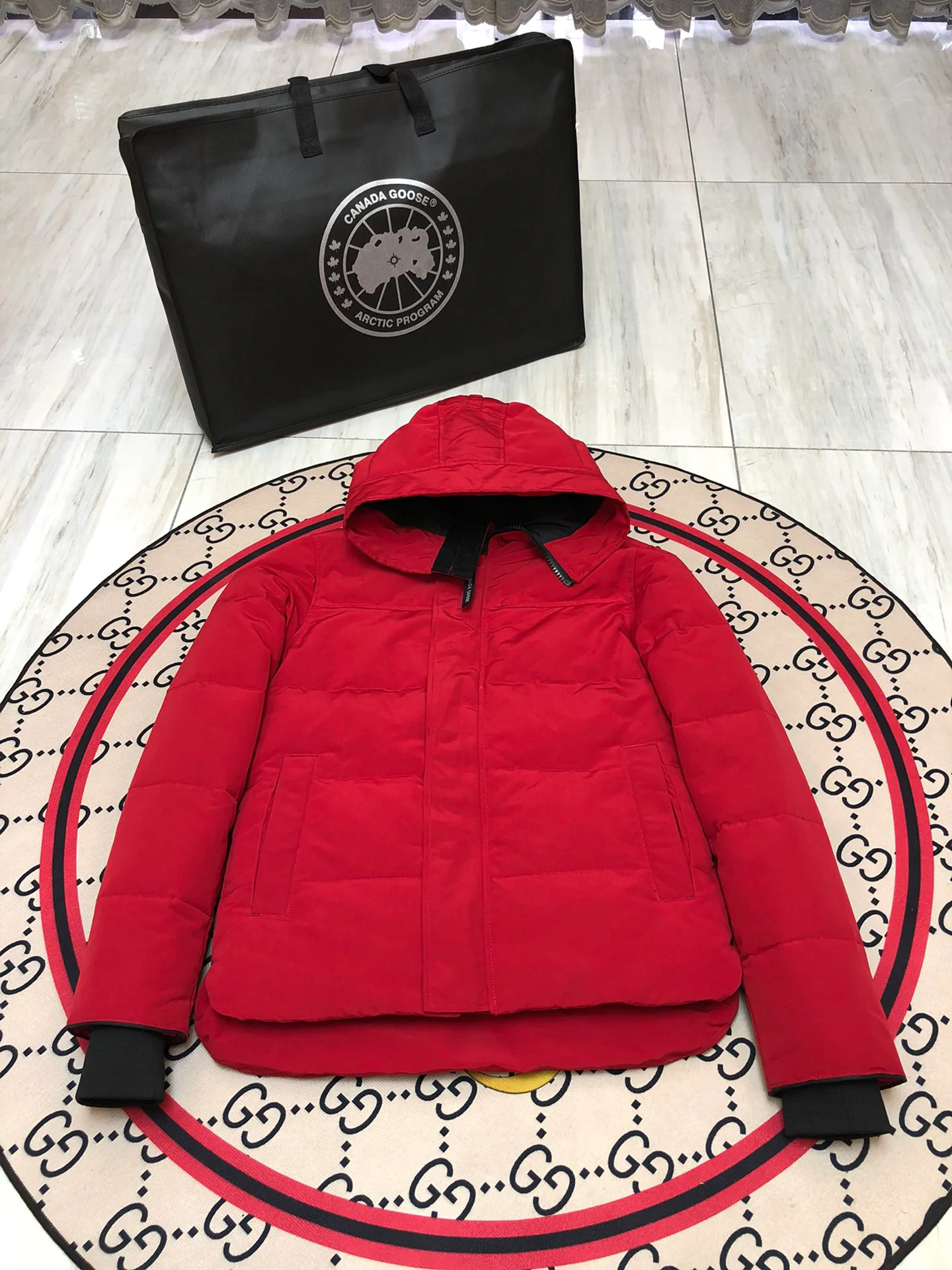 Куртки И Пуховики Женские Canada Goose 3153879